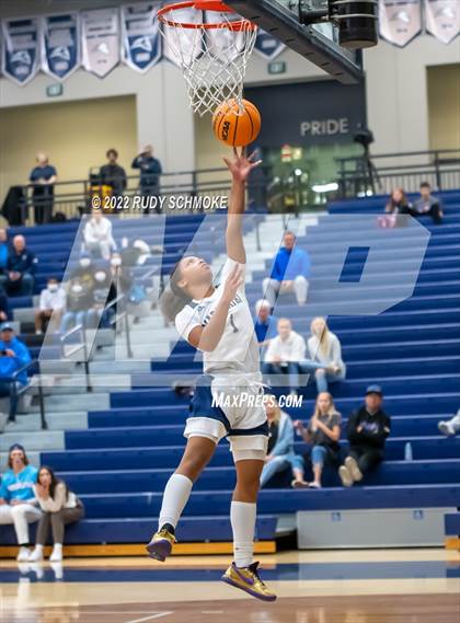 Thumbnail 1 in Maranatha Christian vs. Rancho Buena Vista (CIF SDS D3 Championship) photogallery.