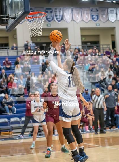 Thumbnail 1 in Maranatha Christian vs. Rancho Buena Vista (CIF SDS D3 Championship) photogallery.