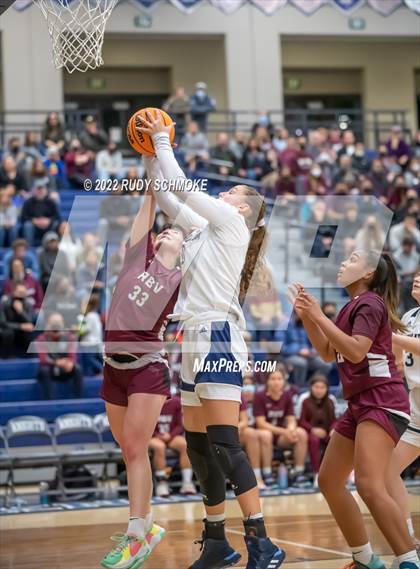 Thumbnail 2 in Maranatha Christian vs. Rancho Buena Vista (CIF SDS D3 Championship) photogallery.