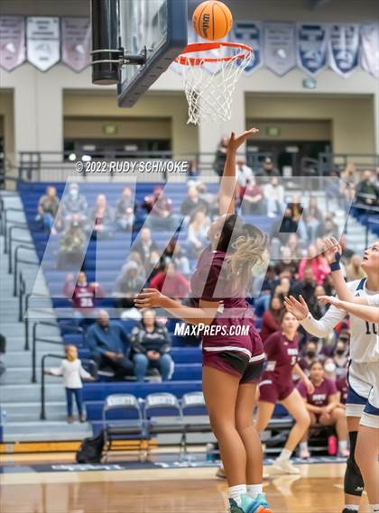 Thumbnail 3 in Maranatha Christian vs. Rancho Buena Vista (CIF SDS D3 Championship) photogallery.