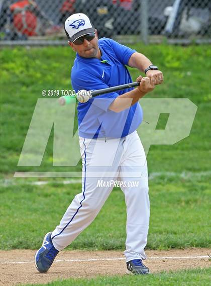 Thumbnail 2 in St. Paul Catholic vs. Portland (CIAC Class S Quarterfinal) photogallery.