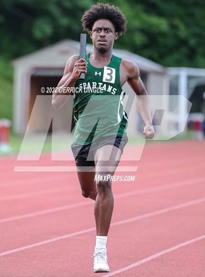 Thumbnail 1 in NYSPHSAA Section VIII Qualifier photogallery.
