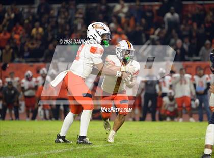 Thumbnail 2 in Wasco @ Shafter photogallery.