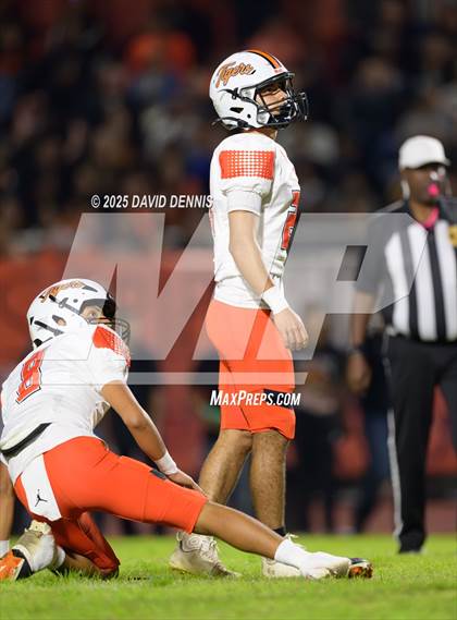 Thumbnail 2 in Wasco @ Shafter photogallery.