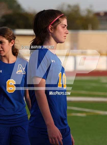 Thumbnail 2 in Newbury Park @ Agoura photogallery.