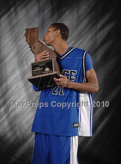 Thumbnail 2 in St. Mary's vs. Price (CIF State D4 Award Photos) photogallery.