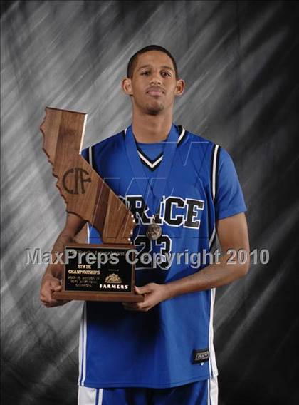 Thumbnail 1 in St. Mary's vs. Price (CIF State D4 Award Photos) photogallery.