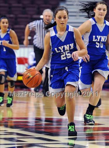 Thumbnail 3 in Gettysburg vs. Oley Valley (D3 Semifinals) photogallery.
