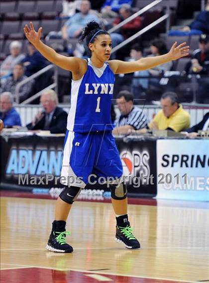 Thumbnail 3 in Gettysburg vs. Oley Valley (D3 Semifinals) photogallery.