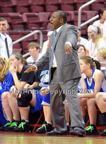 Thumbnail 1 in Gettysburg vs. Oley Valley (D3 Semifinals) photogallery.