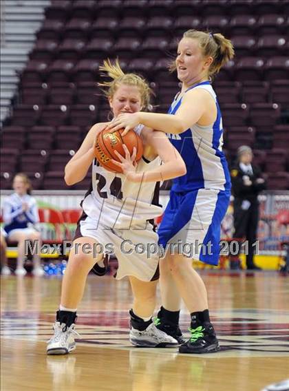 Thumbnail 1 in Gettysburg vs. Oley Valley (D3 Semifinals) photogallery.