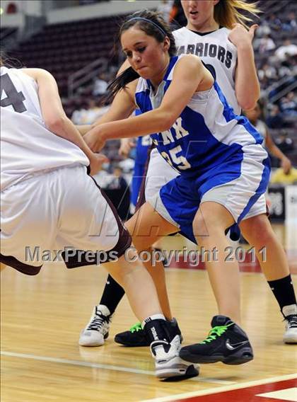 Thumbnail 2 in Gettysburg vs. Oley Valley (D3 Semifinals) photogallery.