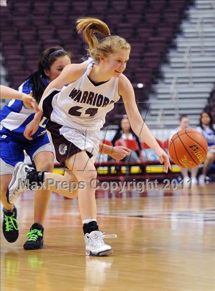 Thumbnail 3 in Gettysburg vs. Oley Valley (D3 Semifinals) photogallery.