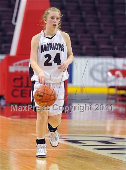 Thumbnail 3 in Gettysburg vs. Oley Valley (D3 Semifinals) photogallery.