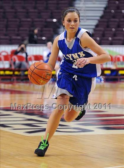 Thumbnail 2 in Gettysburg vs. Oley Valley (D3 Semifinals) photogallery.