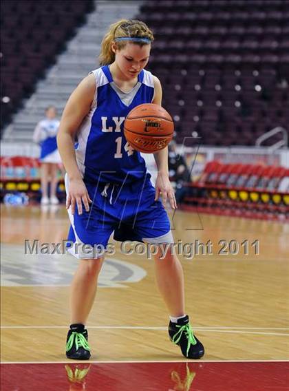 Thumbnail 2 in Gettysburg vs. Oley Valley (D3 Semifinals) photogallery.
