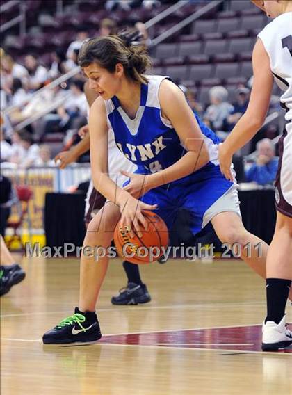 Thumbnail 3 in Gettysburg vs. Oley Valley (D3 Semifinals) photogallery.