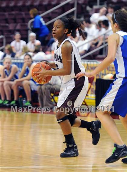 Thumbnail 1 in Gettysburg vs. Oley Valley (D3 Semifinals) photogallery.