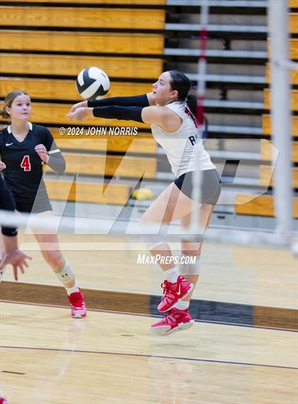 Thumbnail 3 in Wapahani vs. Leo (Leo Invite) photogallery.