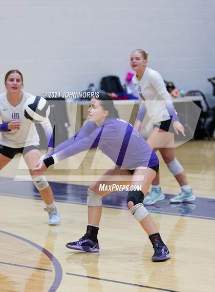 Thumbnail 2 in Wapahani vs. Leo (Leo Invite) photogallery.