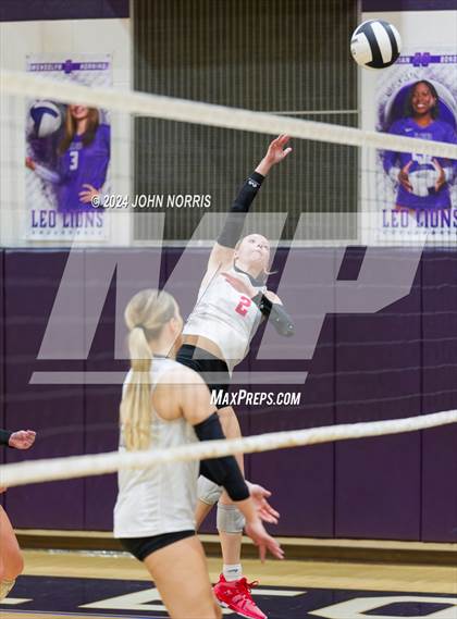 Thumbnail 3 in Wapahani vs. Leo (Leo Invite) photogallery.