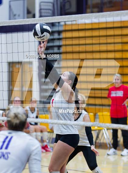 Thumbnail 2 in Wapahani vs. Leo (Leo Invite) photogallery.