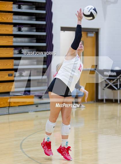 Thumbnail 1 in Wapahani vs. Leo (Leo Invite) photogallery.