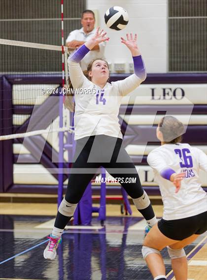 Thumbnail 1 in Wapahani vs. Leo (Leo Invite) photogallery.