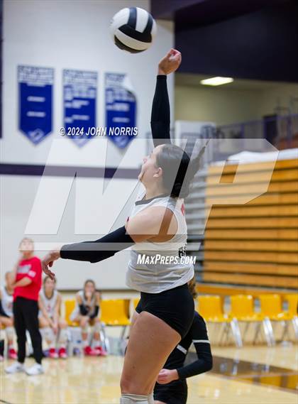 Thumbnail 2 in Wapahani vs. Leo (Leo Invite) photogallery.