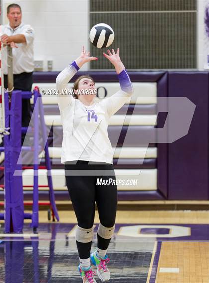 Thumbnail 1 in Wapahani vs. Leo (Leo Invite) photogallery.