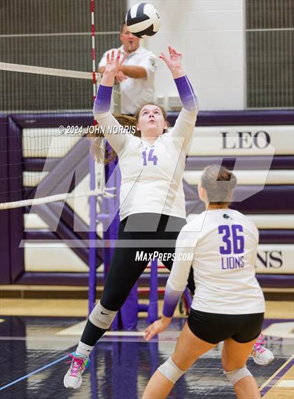 Thumbnail 2 in Wapahani vs. Leo (Leo Invite) photogallery.