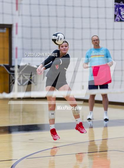 Thumbnail 2 in Wapahani vs. Leo (Leo Invite) photogallery.