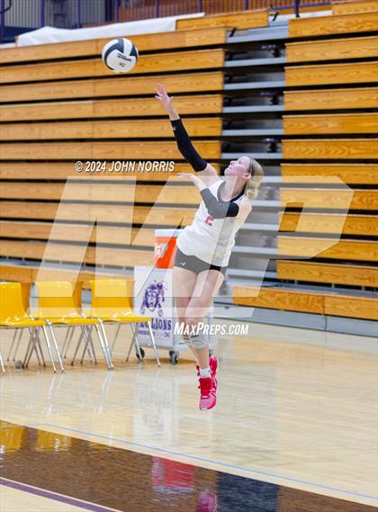 Thumbnail 1 in Wapahani vs. Leo (Leo Invite) photogallery.