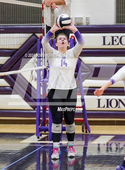 Thumbnail 2 in Wapahani vs. Leo (Leo Invite) photogallery.