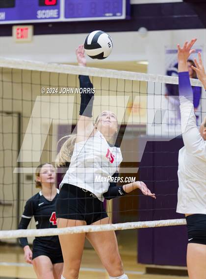 Thumbnail 2 in Wapahani vs. Leo (Leo Invite) photogallery.