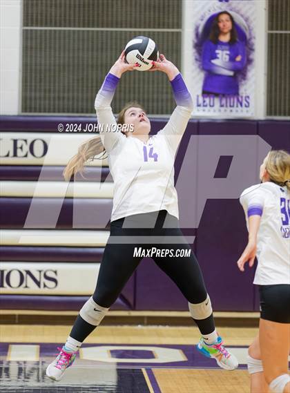 Thumbnail 1 in Wapahani vs. Leo (Leo Invite) photogallery.