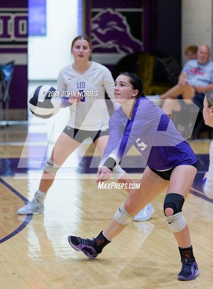 Thumbnail 2 in Wapahani vs. Leo (Leo Invite) photogallery.