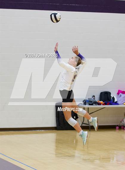Thumbnail 3 in Wapahani vs. Leo (Leo Invite) photogallery.