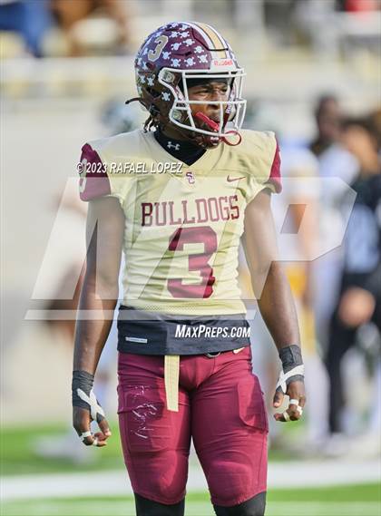 Thumbnail 3 in Summer Creek vs. Stratford (UIL Football 6A D2 Region 3 Regional) photogallery.