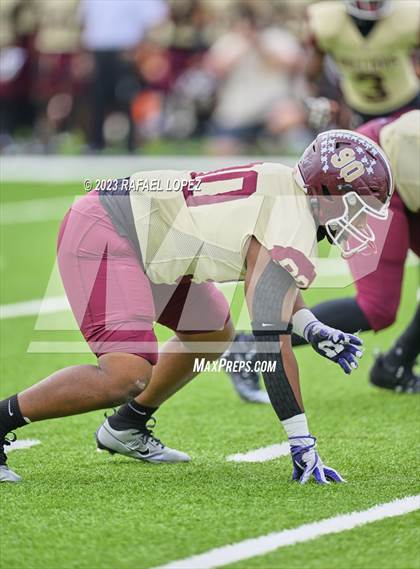 Thumbnail 2 in Summer Creek vs. Stratford (UIL Football 6A D2 Region 3 Regional) photogallery.