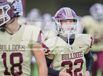 Thumbnail 1 in Summer Creek vs. Stratford (UIL Football 6A D2 Region 3 Regional) photogallery.