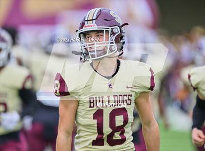 Thumbnail 3 in Summer Creek vs. Stratford (UIL Football 6A D2 Region 3 Regional) photogallery.