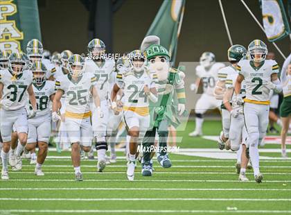 Thumbnail 2 in Summer Creek vs. Stratford (UIL Football 6A D2 Region 3 Regional) photogallery.