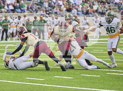 Thumbnail 2 in Summer Creek vs. Stratford (UIL Football 6A D2 Region 3 Regional) photogallery.