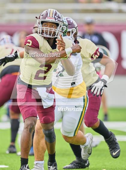 Thumbnail 1 in Summer Creek vs. Stratford (UIL Football 6A D2 Region 3 Regional) photogallery.