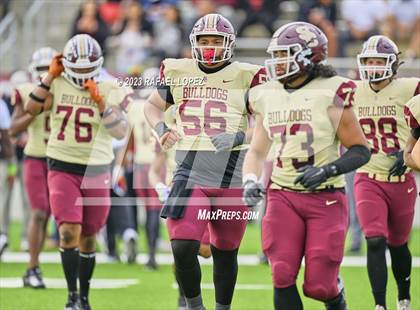 Thumbnail 1 in Summer Creek vs. Stratford (UIL Football 6A D2 Region 3 Regional) photogallery.