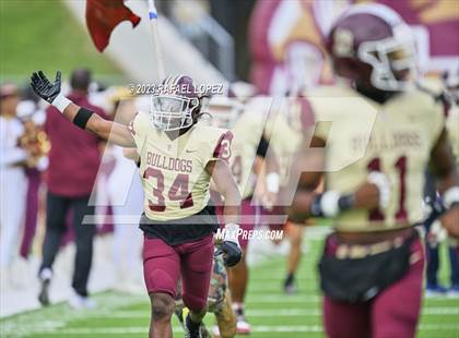 Thumbnail 3 in Summer Creek vs. Stratford (UIL Football 6A D2 Region 3 Regional) photogallery.