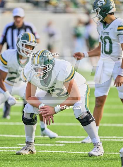 Thumbnail 2 in Summer Creek vs. Stratford (UIL Football 6A D2 Region 3 Regional) photogallery.