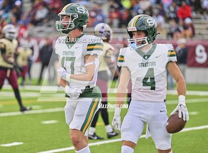 Thumbnail 3 in Summer Creek vs. Stratford (UIL Football 6A D2 Region 3 Regional) photogallery.