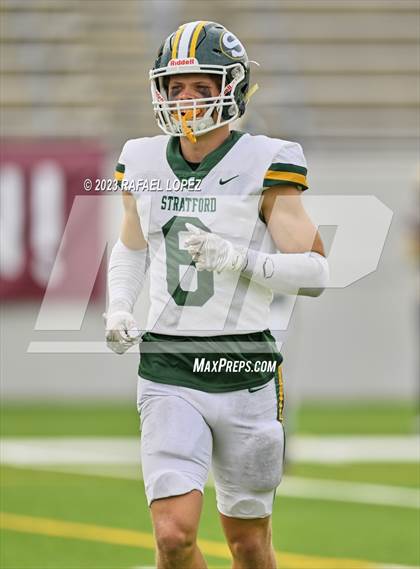 Thumbnail 1 in Summer Creek vs. Stratford (UIL Football 6A D2 Region 3 Regional) photogallery.